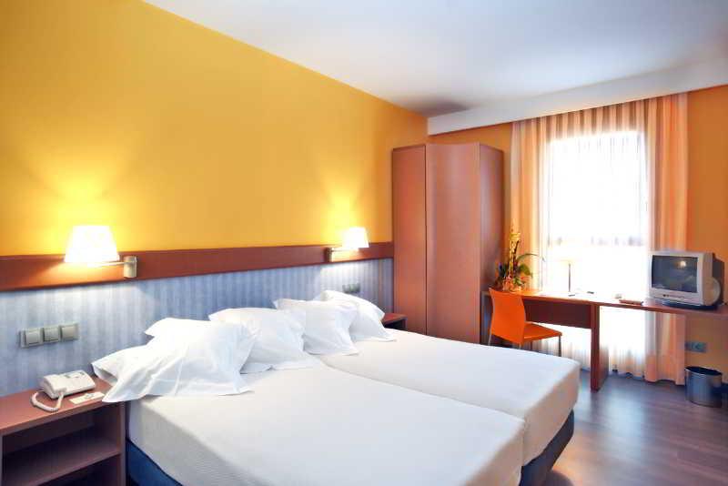 Hotel Murrieta Логроньо Екстериор снимка